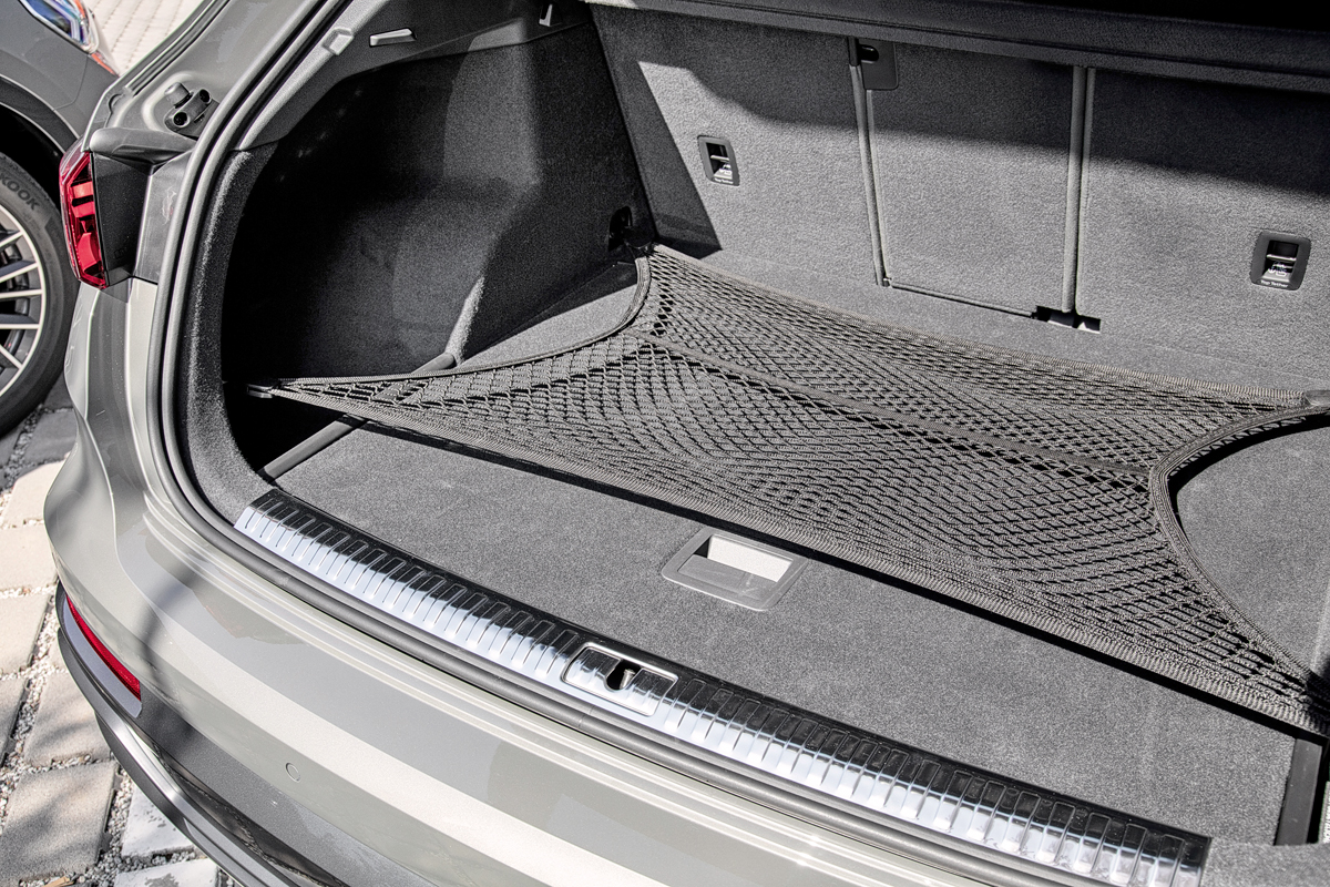 Audi q3 2019 багажник